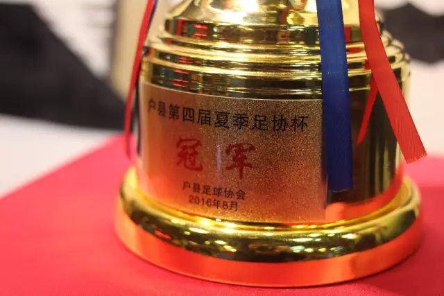女儿失联一周后我停止资助，她急了：婆婆摔倒快点给钱